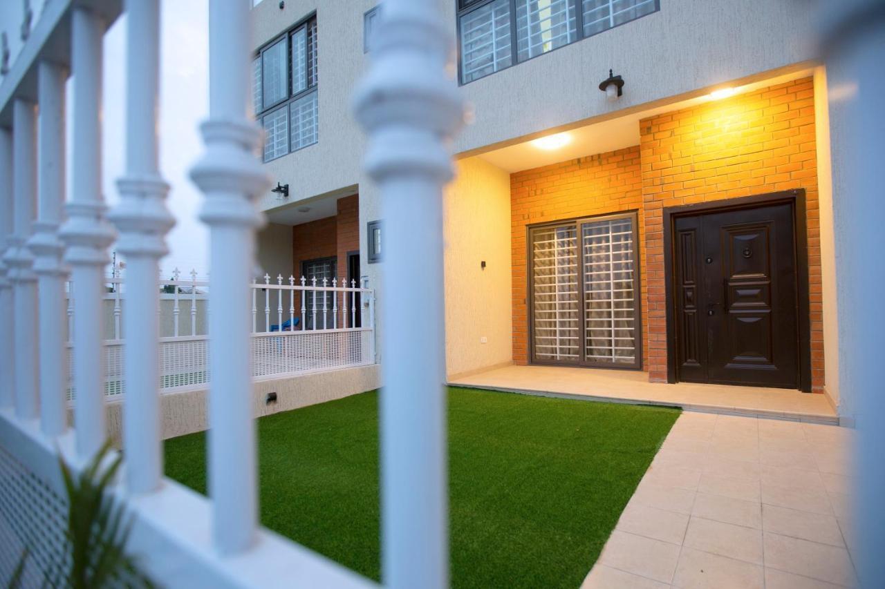Maple Homes Accra Extérieur photo